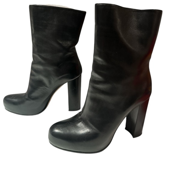 Theory Shoes - Theory Pull on boots